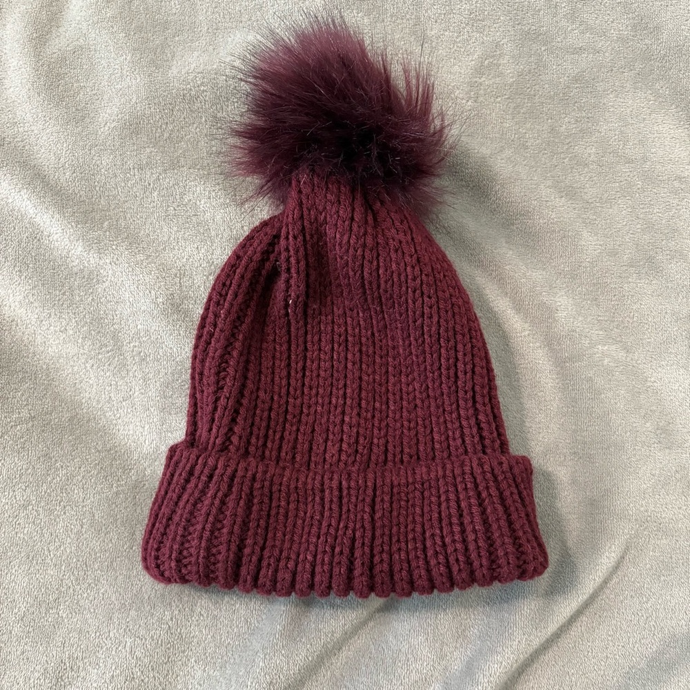 Atmosphere | Burgundy Knit Beanie
